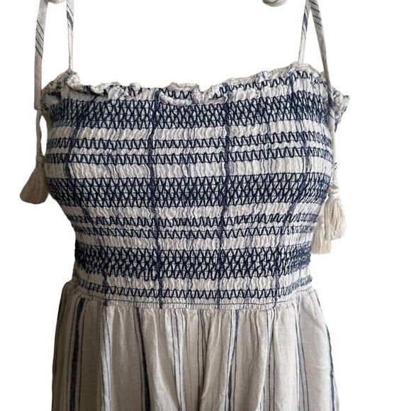 Madewell ~ Jumpsuit with Smocked Bodice ~ side pockets ~ size Small - Picture 4 of 12